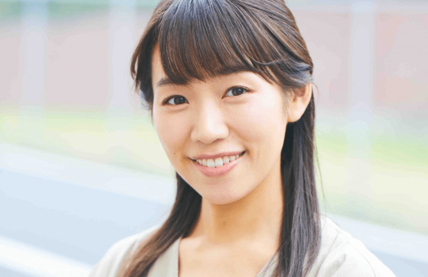 浅井 映里香